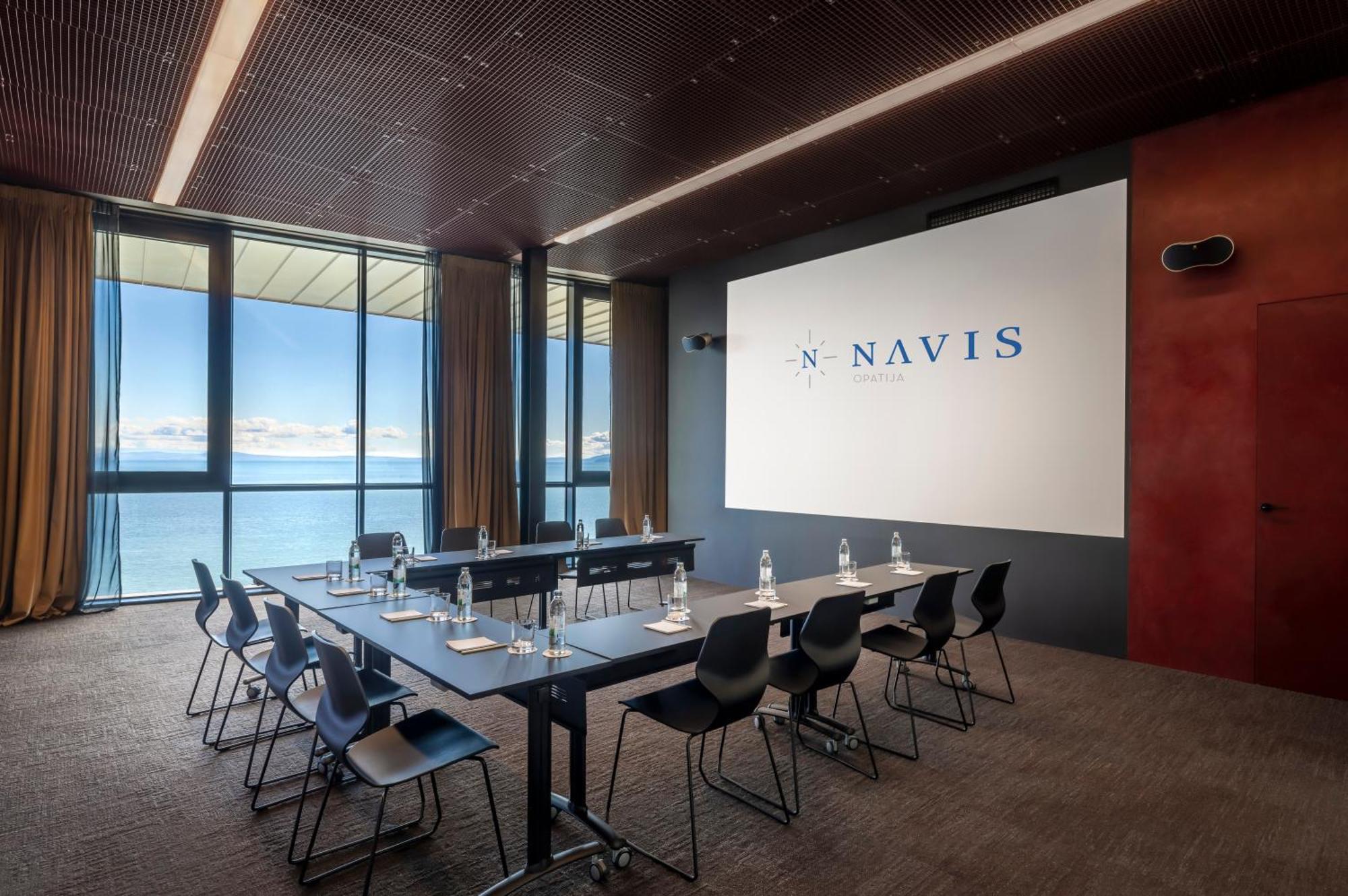 Boutique & Design Hotel Navis - Small Luxury Hotels Of The World Opatija Bagian luar foto Meeting room